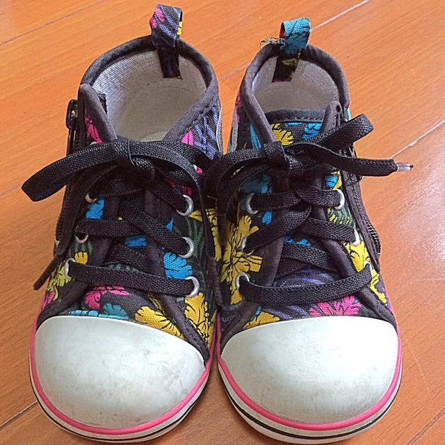 CONVERSE(コンバース)の14.5cm converseスニーカー キッズ/ベビー/マタニティのベビー靴/シューズ(~14cm)(スニーカー)の商品写真