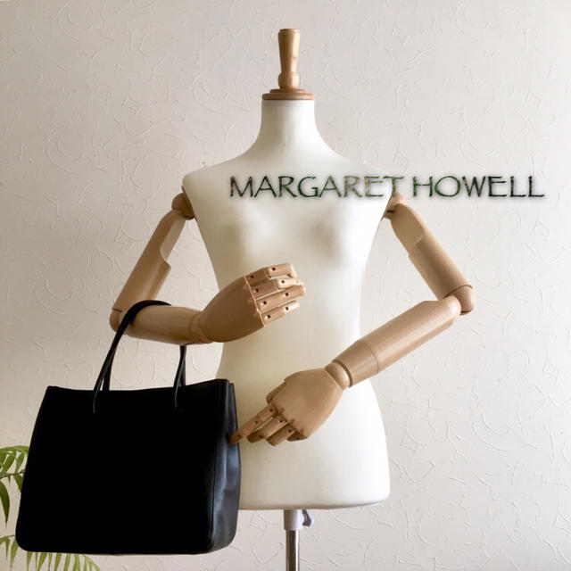 MARGARET HOWELL(マーガレットハウエル)の本日11時で削除 極美品 マーガレットハウエル レザートートバッグ ブラック レディースのバッグ(トートバッグ)の商品写真