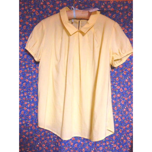 Techichi(テチチ)の黄色のかわいいシャツ レディースのトップス(シャツ/ブラウス(半袖/袖なし))の商品写真