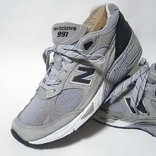 ニューバランス(New Balance)の
希少アメリカ製ビンテージ！ニューバランス991高級スニーカー灰黒


(スニーカー)