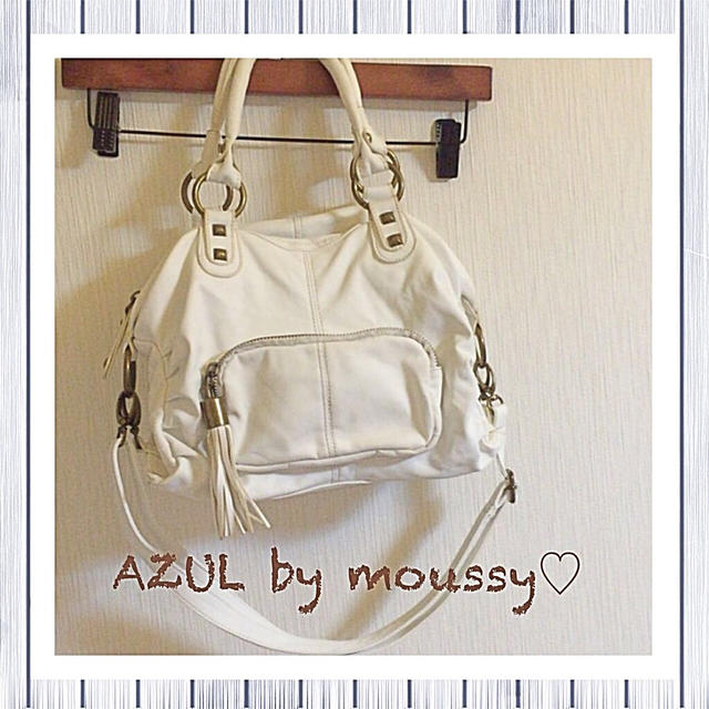 AZUL by moussy(アズールバイマウジー)のAZUL ★バッグ（難有品格安）SALE レディースのバッグ(ショルダーバッグ)の商品写真
