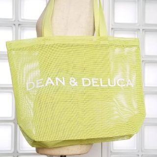 ディーンアンドデルーカ(DEAN & DELUCA)のDEAN&DELUCA今季ライムグリーンメッシュトート　ラージ(トートバッグ)