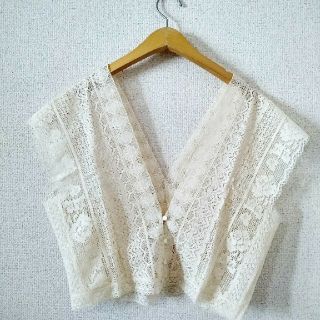 ドットアンドストライプスチャイルドウーマン(Dot&Stripes CHILDWOMAN)の新品タグ付 antique lace ナチュラル 生成りブラウス(シャツ/ブラウス(半袖/袖なし))