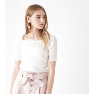 ジルスチュアート(JILLSTUART)のジル アニータフリルネックカットソー(カットソー(半袖/袖なし))