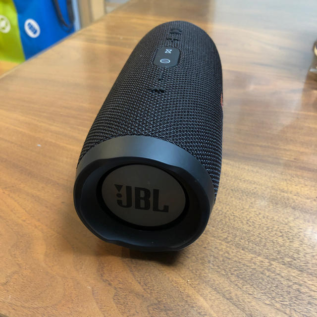 JBL CHARGE3 Bluetoothスピーカー 1