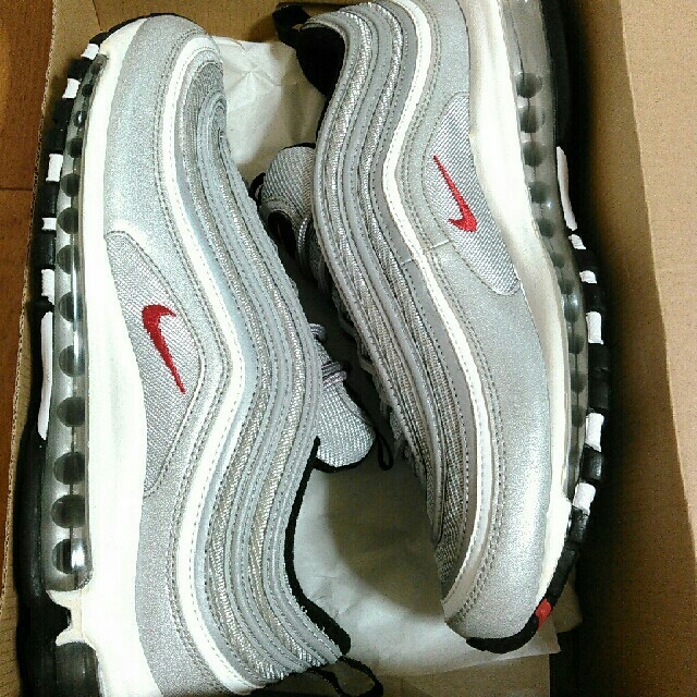 NIKE(ナイキ)のNIKE air max 97 silver bullet 極美品 28,5 メンズの靴/シューズ(スニーカー)の商品写真