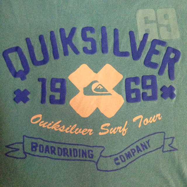 QUIKSILVER(クイックシルバー)のLサイズ相当  クイックシルバー メンズのトップス(Tシャツ/カットソー(半袖/袖なし))の商品写真