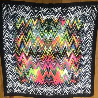 MISSONI(バンダナ/スカーフ)のフリマアイテム一覧 MISSONI(バンダナ/スカーフ)のフリマアイテム一覧