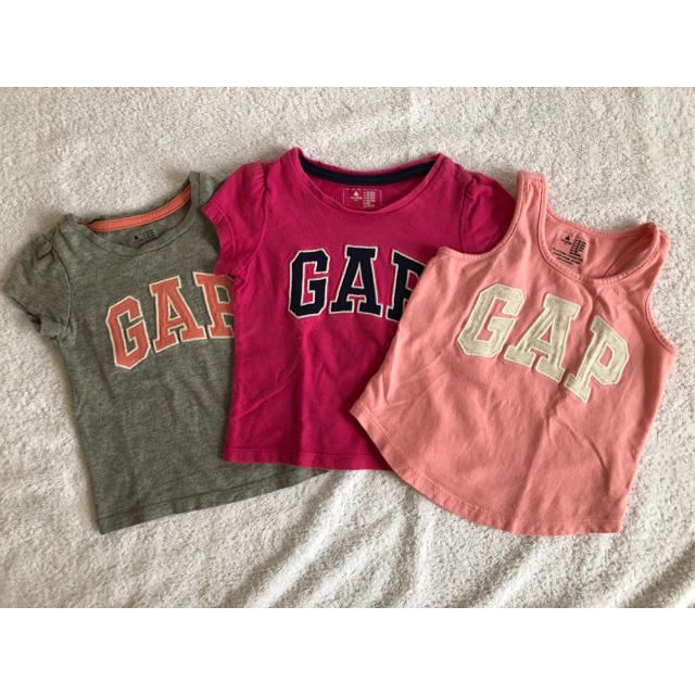 GAP(ギャップ)のgap Tシャツ タンクトップ  キッズ/ベビー/マタニティのベビー服(~85cm)(Ｔシャツ)の商品写真