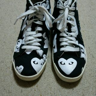 コムデギャルソン(COMME des GARÇONS)のギャルソンplay スニーカー(スニーカー)