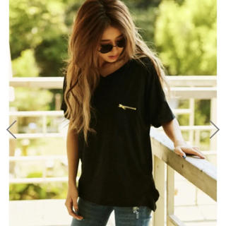 グレイル(GRL)のTシャツ カーキー シャツ チャック付き Vネック(Tシャツ(半袖/袖なし))