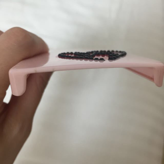 Victoria's Secret(ヴィクトリアズシークレット)のスマホケース スマホ/家電/カメラのスマホアクセサリー(モバイルケース/カバー)の商品写真