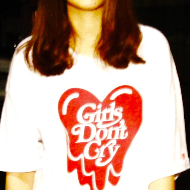 引越し値下げ　girls don't cry Tシャツ メンズのトップス(Tシャツ/カットソー(半袖/袖なし))の商品写真