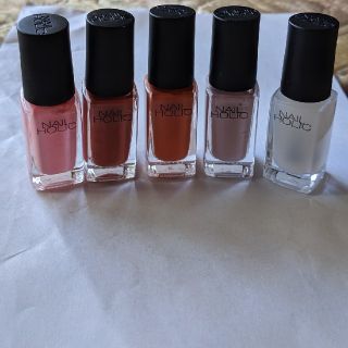 ネイルホリック(NAIL HOLIC)のりりり様専用　ネイルホリック　3本セット(マニキュア)