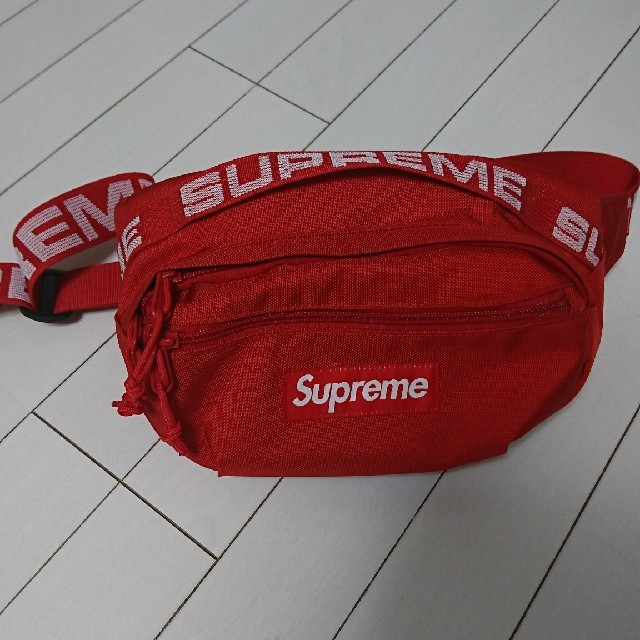 Supreme(シュプリーム)のシュプリーム 2018 Waist Bag メンズのバッグ(ウエストポーチ)の商品写真