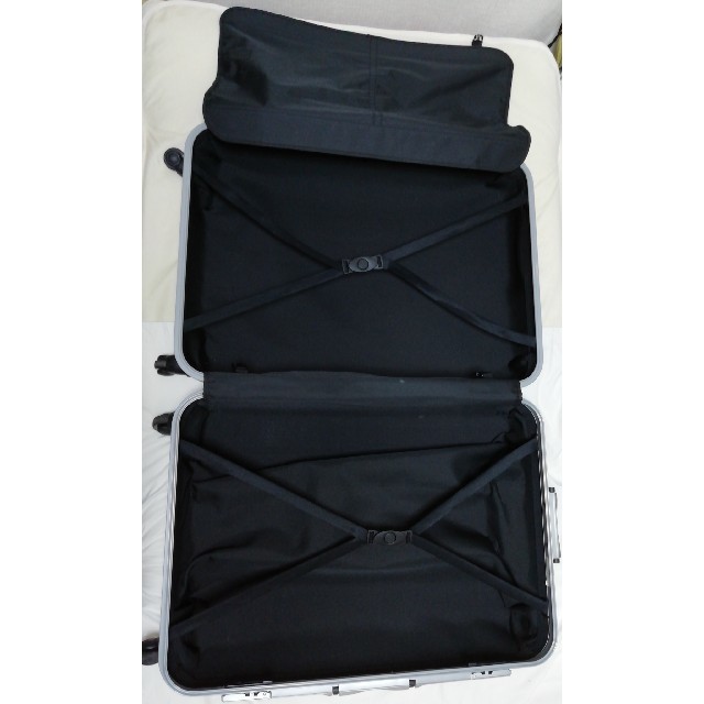 ららん様専用！EMINENT スーツケース (1～2週間用) レディースのバッグ(スーツケース/キャリーバッグ)の商品写真