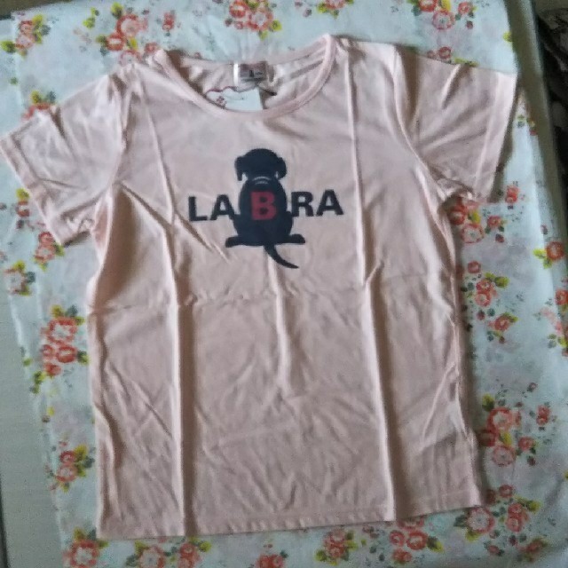 しまむら(シマムラ)の未使用☆しまむらLABLRA POP のTシャツ① レディースのトップス(Tシャツ(半袖/袖なし))の商品写真