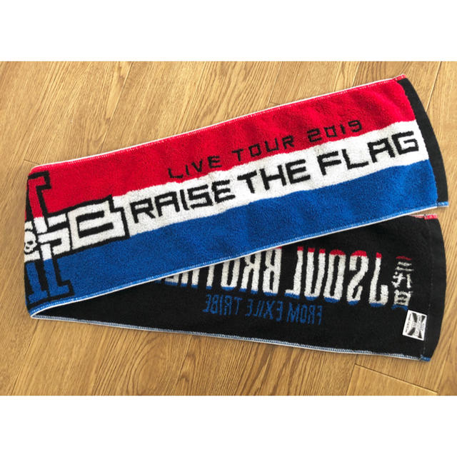 三代目 J Soul Brothers(サンダイメジェイソウルブラザーズ)の新品 三代目 JSB ライブ タオル マフラー エンタメ/ホビーのタレントグッズ(ミュージシャン)の商品写真