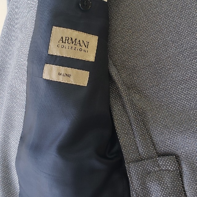 ARMANI COLLEZIONI(アルマーニ コレツィオーニ)のアルマーニコルツィオーニ　ジャケット メンズのジャケット/アウター(テーラードジャケット)の商品写真