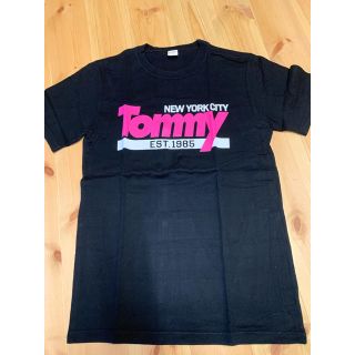 トミー(TOMMY)のTOMMY   Ｔシャツ(Tシャツ/カットソー(半袖/袖なし))