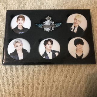 シャイニー(SHINee)のSHINee SHINee WORLD Ⅲ 缶バッジセット(アイドルグッズ)