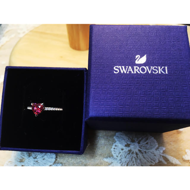 SWAROVSKI(スワロフスキー)のスワロフスキー ハート 指輪 レディースのアクセサリー(リング(指輪))の商品写真