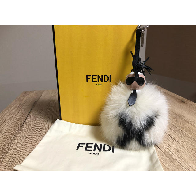 FENDI フェンディ MINI KARLITO ミニ カリート チャーム