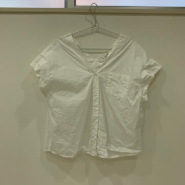 Ray BEAMS(レイビームス)の白シャツ レディースのトップス(シャツ/ブラウス(半袖/袖なし))の商品写真