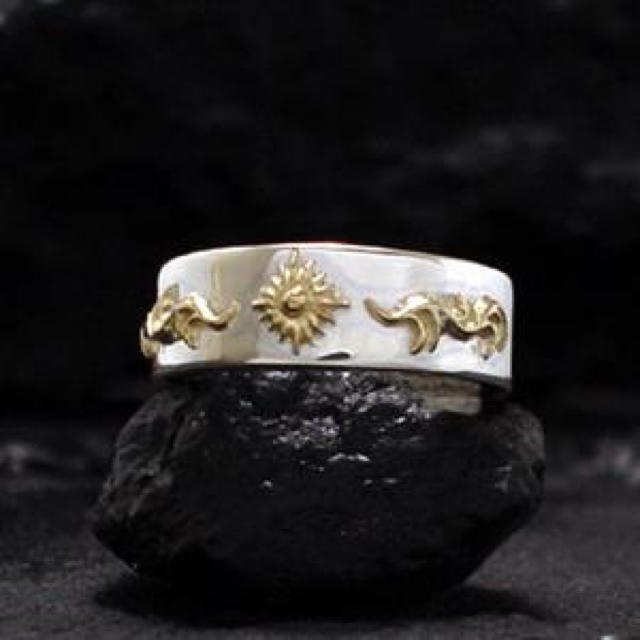 アリゾナフリーダム 8mmK18小太陽神浮き唐草リング 希少 黒入荷! 8060 ...