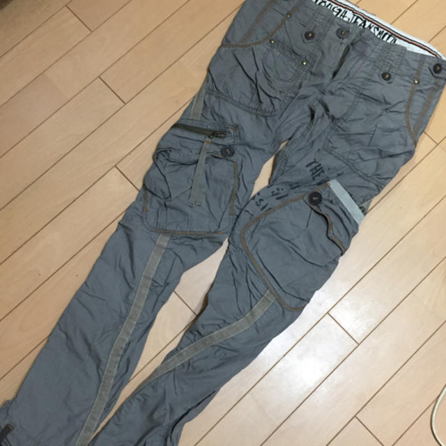 TOUGH(タフ)のトト様専用 TOUGH JEANS カーゴパンツ  レディースのパンツ(ワークパンツ/カーゴパンツ)の商品写真