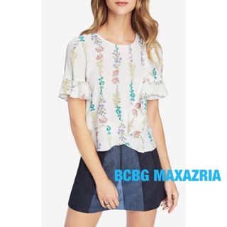 ビーシービージーマックスアズリア(BCBGMAXAZRIA)のBCBGMAXAZRIA  フローラルプリントトップス★花柄★XXS★半袖★レア(カットソー(半袖/袖なし))