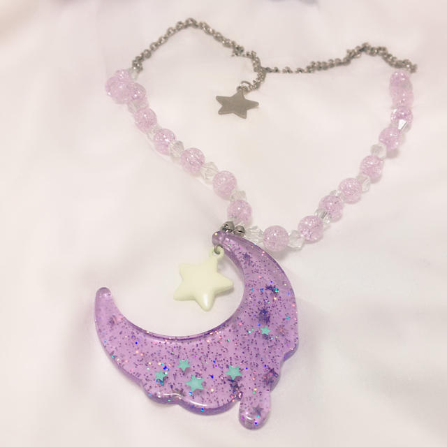 Angelic Pretty(アンジェリックプリティー)のアンプリ Meltymoon ネックレス レディースのアクセサリー(ネックレス)の商品写真