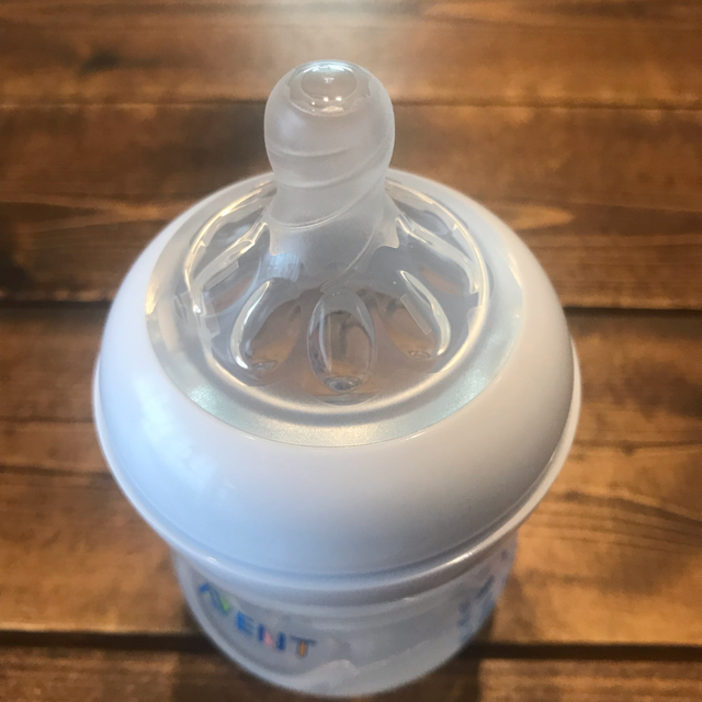 PHILIPS(フィリップス)のPHILIPS AVENT哺乳瓶 125ml 新品未使用 キッズ/ベビー/マタニティの授乳/お食事用品(哺乳ビン)の商品写真