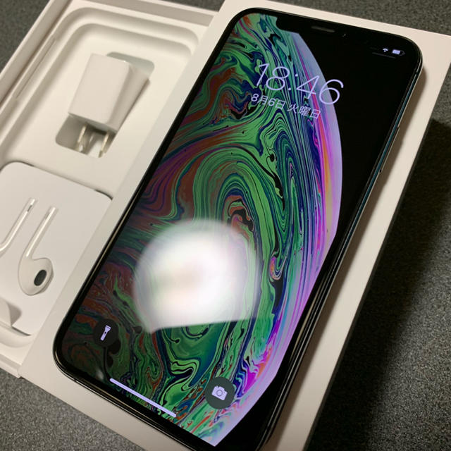 iPhone XS  64G  SIMロック解除済バッテリー最大容量79%以下