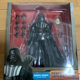 ディズニー(Disney)のスターウォーズ ダースベイダー DARTH VADER フィギュア MAFEX(SF/ファンタジー/ホラー)