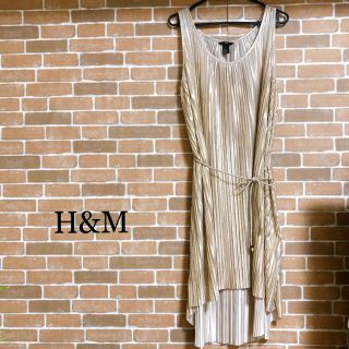 エイチアンドエム(H&M)のH&M プリーツワンピース(ロングワンピース/マキシワンピース)