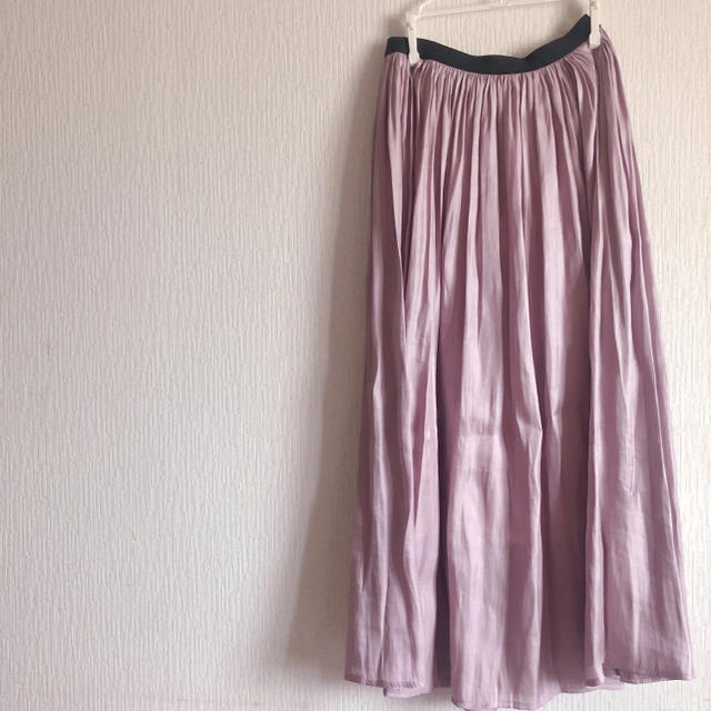 Vis Vis サテンロングスカート くすみピンク シャイニーの通販 By るぅ S Shop ヴィスならラクマ Vis Vis サテンロングスカート くすみピンク シャイニーの通販 By るぅ S Shop ヴィスならラクマ