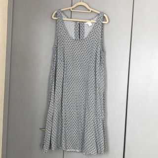 エイチアンドエム(H&M)のH&Mワンピース(ひざ丈ワンピース)