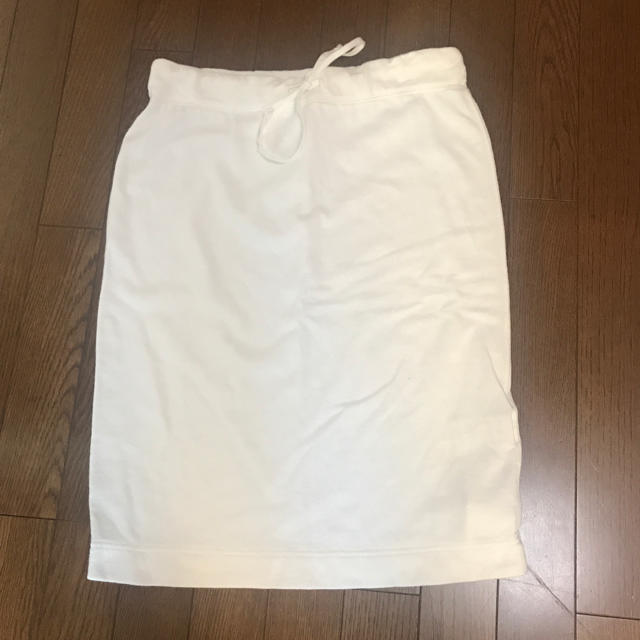 Demi-Luxe BEAMS(デミルクスビームス)のDemi-Luxe 白 コットンスカート カジュアルスタイル レディースのスカート(ひざ丈スカート)の商品写真