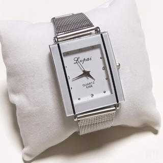 腕時計 レディース エレガント 文字盤白 かわいい シンプル(腕時計)