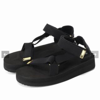 アパルトモンドゥーズィエムクラス(L'Appartement DEUXIEME CLASSE)のSUICOKE SANDAL ブラック(サンダル)