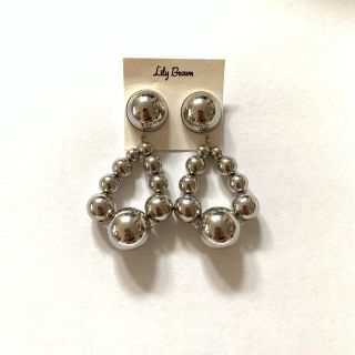 リリーブラウン(Lily Brown)のシルバーボールピアス (ピアス)