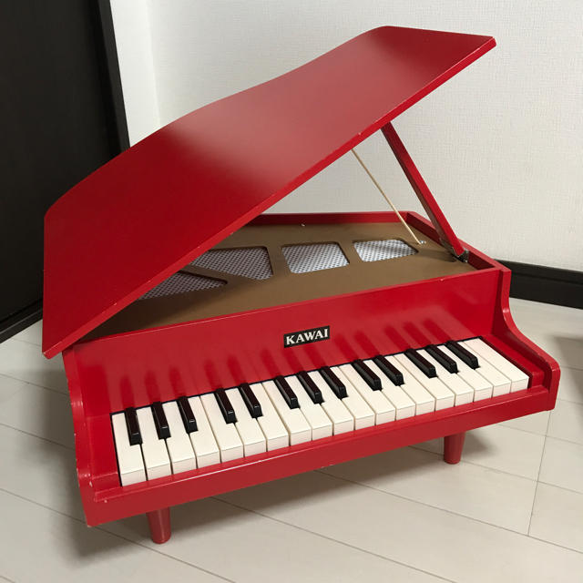 cawaii(カワイイ)のカワイ ミニピアノ グランドピアノ KAWAI 1134 キッズ/ベビー/マタニティのおもちゃ(楽器のおもちゃ)の商品写真