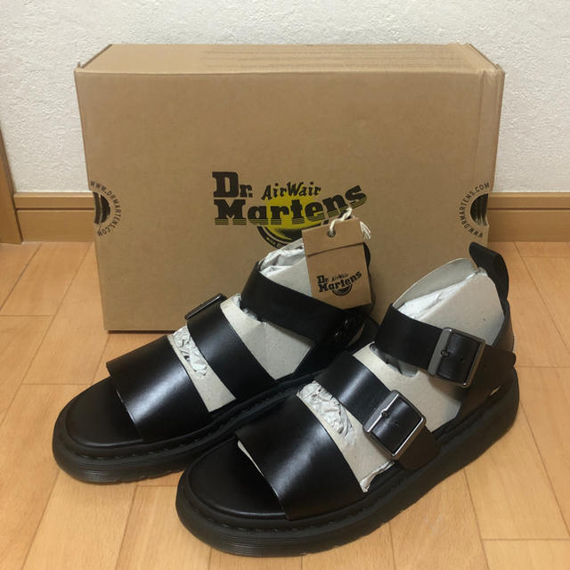 Dr.Martens(ドクターマーチン)のドクターマーチン 人気サンダル ブラック レディースの靴/シューズ(サンダル)の商品写真