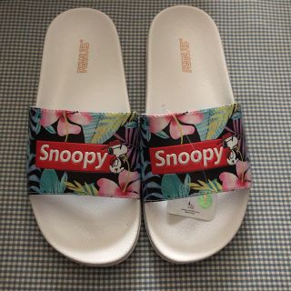 スヌーピー サンダル レディース の通販 55点 Snoopyのレディースを買うならラクマ