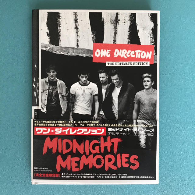 MIDNIGHT MEMORIES／ONE DIRECTION エンタメ/ホビーのCD(ポップス/ロック(洋楽))の商品写真