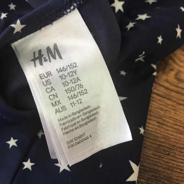 H&M(エイチアンドエム)の水着 145/150 キッズ/ベビー/マタニティのキッズ服女の子用(90cm~)(水着)の商品写真