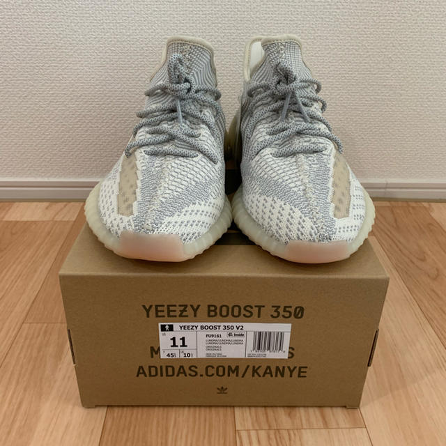 YEEZY BOOST 350 V2 海外 - スニーカー