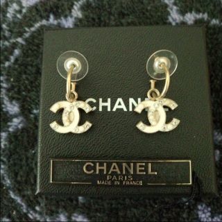 シャネル(CHANEL)のCHANEL♥ｺｺﾏｰｸﾋﾟｱｽ(ピアス)