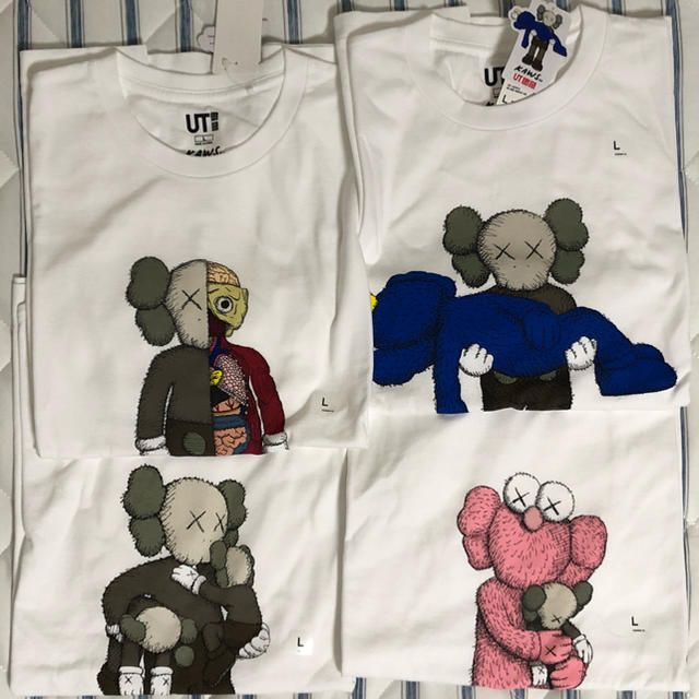 【新品タグ付き】ユニクロ カウズ　UNIQLO KAWS  Tシャツ 2枚